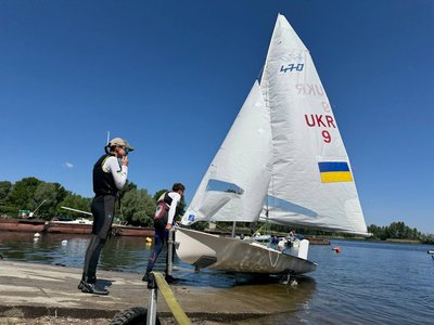 Ловили попутний вітер: у Черкасах стартував Чемпіонат України з вітрильного спорту Ловили попутний вітер: у Черкасах стартував Чемпіонат України з вітрильного спорту