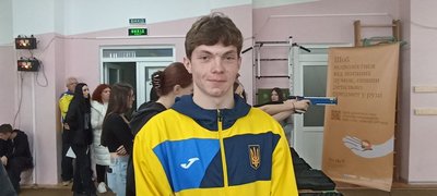 У Житомирі студентів навчали стрільбі з лазерної зброї, техніці самооборони і протимінній безпеці У Житомирі студентів навчали стрільбі з лазерної зброї, техніці самооборони і протимінній безпеці