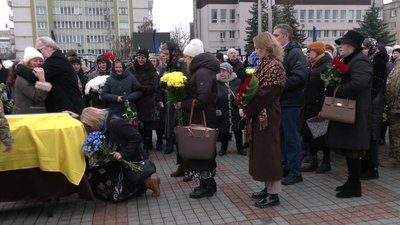 Зі старшим солдатом Дмитром Паскарем попрощалися у Рівному Зі старшим солдатом Дмитром Паскарем попрощалися у Рівному