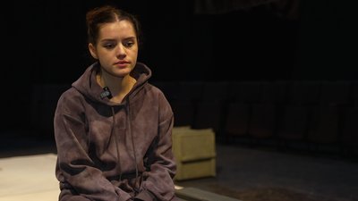 "Вчимося разом з глядачами жити далі": у Чернігові готують прем'єру моновистави OTVETKA@UA