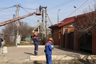 "Вийшли, а сусіднього будинку немає": що розповіли очевидці про удари реактивної артилерії по Херсону "Вийшли, а сусіднього будинку немає": що розповіли очевидці про удари реактивної артилерії по Херсону