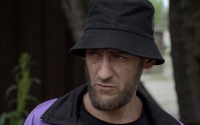 "Розбомбило в мене дах". Що розповідають останні жителі прифронтового Чаплиного на Дніпропетровщині "Розбомбило в мене дах". Що розповідають останні жителі прифронтового Чаплиного на Дніпропетровщині