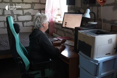 Переїхала з міста у село, де живе одна людина: як жителька Одещини облаштувала собі побут Переїхала з міста у село, де живе одна людина: як жителька Одещини облаштувала собі побут