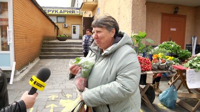 Розсада на Житньому ринку в Житомирі: що продають і скільки коштує Розсада на Житньому ринку в Житомирі: що продають і скільки коштує