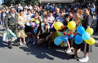 У Звенигородці зустріли звільненого з російського полону захисника Олександра Шалденка У Звенигородці зустріли звільненого з російського полону захисника Олександра Шалденка