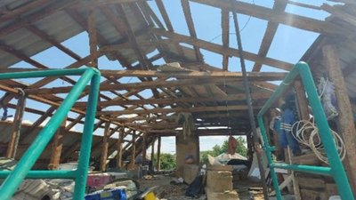 Унаслідок негоди на Черкащині понад 30 населених пунктів — без електроенергії Унаслідок негоди на Черкащині понад 30 населених пунктів — без електроенергії
