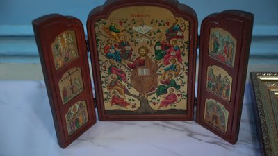 У кропивницький гарнізонний храм передали чотири ікони з Мар'їнки У кропивницький гарнізонний храм передали чотири ікони з Мар'їнки