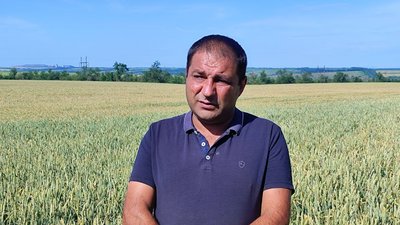 Врожай ранні жнива господарства посіви засуха провідний агроном Андрій Бреусов Покровський район Шахівська громада Донецька область Врожай ранні жнива господарства посіви засуха провідний агроном Андрій Бреусов Покровський район Шахівська громада Донецька область