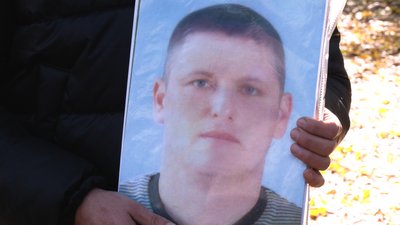 25 цивільних з Чернігівщини перебувають у російському полоні: що розповідають їх рідні 25 цивільних з Чернігівщини перебувають у російському полоні: що розповідають їх рідні
