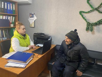 Безхатько в центрі адаптації для бездомних осіб Безхатько в центрі адаптації для бездомних осіб