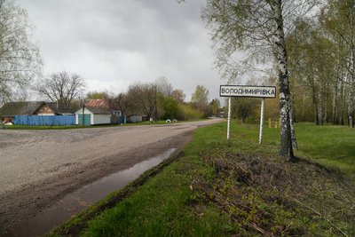 “Не можу я в місті — це моя земля…”: життя Володимирівки під час повномасштабного вторгнення