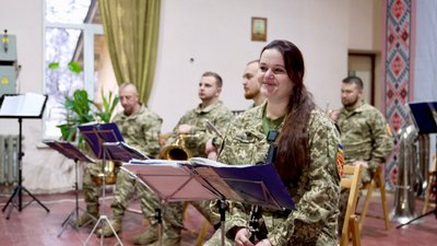 Ірина Козловець, військовий оркестр Ірина Козловець, військовий оркестр