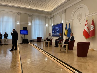 «Кодекс для всіх і кожного»: у Луцьку Стефанчук презентував нову редакцію Цивільного кодексу «Кодекс для всіх і кожного»: у Луцьку Стефанчук презентував нову редакцію Цивільного кодексу