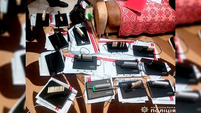 Привласнили понад 5 мільйонів гривень: на Чернігівщині поліція ліквідувала мережу шахрайських кол-центрів Привласнили понад 5 мільйонів гривень: на Чернігівщині поліція ліквідувала мережу шахрайських кол-центрів