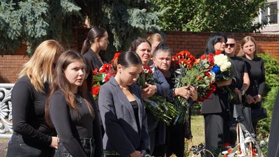 У Мукачеві попрощалися з полеглим захисником Юрієм Логачовим