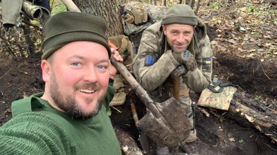 "За військову службу Україні": рівненський депутат Олександр Курсик отримав нагороду від Президента "За військову службу Україні": рівненський депутат Олександр Курсик отримав нагороду від Президента