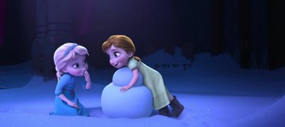 Маленька принцеса Анна (справа) у мультфільмі "Крижане серце" говорить голосом Галини Дубок Маленька принцеса Анна (справа) у мультфільмі "Крижане серце" говорить голосом Галини Дубок