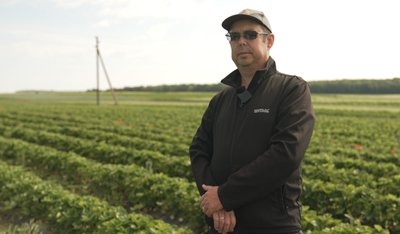 Ігор Баранчук, аграрій, полуниці Ігор Баранчук, аграрій, полуниці