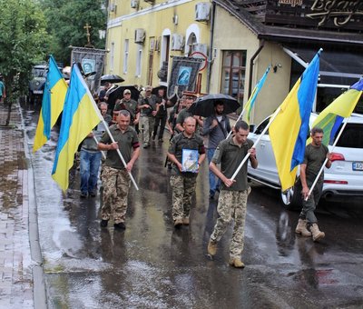 На Закарпатті попрощалися з військовослужбовцем Андрієм Легким На Закарпатті попрощалися з військовослужбовцем Андрієм Легким