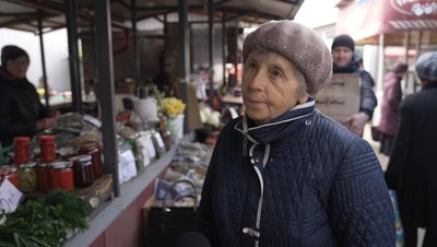 Ціни на продукти до великоднього кошика, тернопільський ринок, покупчиня Євгенія Кононенко, 7 квітня 2026 року
