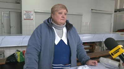 У Житомирі на Житньому ринку здорожчала молочна продукція: що кажуть продавці, покупці та експерт У Житомирі на Житньому ринку здорожчала молочна продукція: що кажуть продавці, покупці та експерт