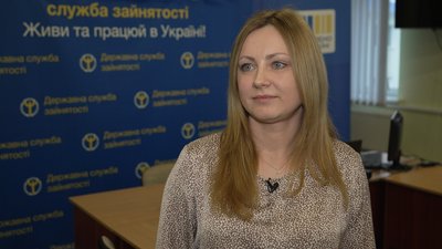 Швачка за фахом, водійка – за покликанням: як чернігівка опановує нову професію Швачка за фахом, водійка – за покликанням: як чернігівка опановує нову професію