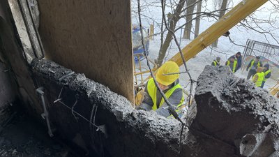 Північна Салтівка після удару російського дрона, 26 лютого 2025 року 8