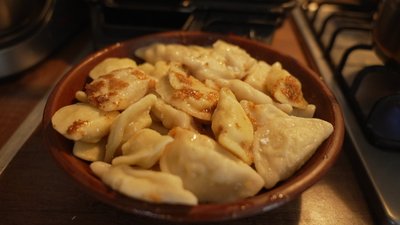 вареники, вареники зі шкварками вареники, вареники зі шкварками