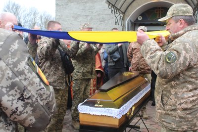 Похорон військового, попрощалися з військовим, Віталій Федун, Тернопільщина, квітень 2025