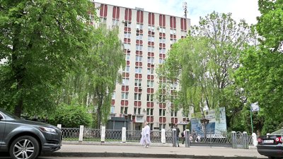 "Я звернулася, бо є новоутворення": як перевіряли родимкі у День діагностики меланоми у Рівному