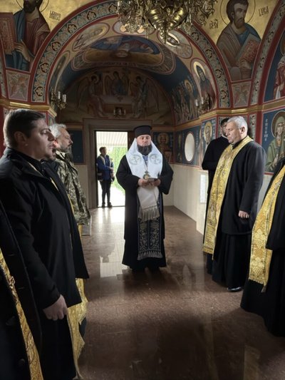 Перше богослужіння ПЦУ в Усипальниці Буковинських Митрополитів Перше богослужіння ПЦУ в Усипальниці Буковинських Митрополитів