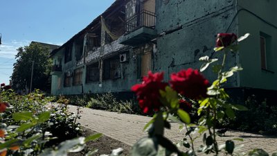прифронтове місто люди життя евакуація Курахове Донецька область прифронтове місто люди життя евакуація Курахове Донецька область