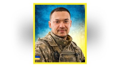 З п'ятьма захисниками України попрощалися на Чернігівщині З п'ятьма захисниками України попрощалися на Чернігівщині