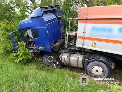 У ДТП на Вінниччині загинула жінка, ще двоє людей — у лікарні У ДТП на Вінниччині загинула жінка, ще двоє людей — у лікарні