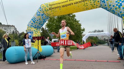 Вадим Лонський, фініш, забіг Вадим Лонський, фініш, забіг