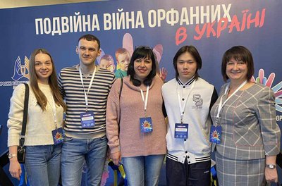 "Він плакав, бо хотів їсти, а я – бо його шкода": історія хмельничанки, в якої син має рідкісне захворювання Вільсона "Він плакав, бо хотів їсти, а я – бо його шкода": історія хмельничанки, в якої син має рідкісне захворювання Вільсона