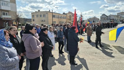 Похорон, ЗСУ, військовослужбовець, Володимир Гургач, 14 квітня 2026, Тернопіль