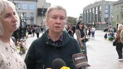 Із двома військовослужбовцями попрощалися у Рівному. Із двома військовослужбовцями попрощалися у Рівному.