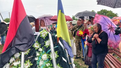 Зустріч з полону: додому повернувся Михайло Баран з Тернопільщини Зустріч з полону: додому повернувся Михайло Баран з Тернопільщини