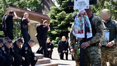 Прощання із загиблим поліцейським Станіславом Смірновим Прощання із загиблим поліцейським Станіславом Смірновим