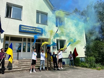Захисник з Вишевицької громади на Житомирщині Артем Тищенко повернувся додому після трьох років полону Захисник з Вишевицької громади на Житомирщині Артем Тищенко повернувся додому після трьох років полону