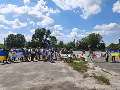 Після понад трьох років полону військовий Ігор Пивовар повернувся до рідного села на Житомирщині