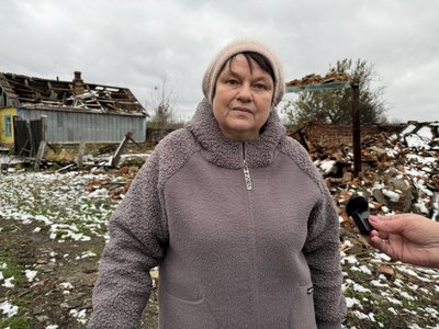 "Просто під хату прилетіло". Як виживає село у Юнаківській громаді на Сумщині поблизу кордону з Росією "Просто під хату прилетіло". Як виживає село у Юнаківській громаді на Сумщині поблизу кордону з Росією