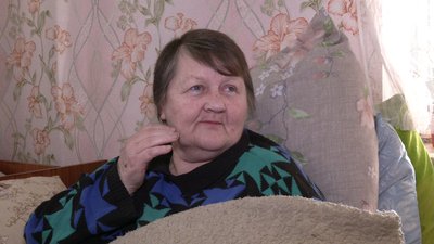 Як працівники Корецького Центру адмінпослуг оформлюють документи маломобільним людям вдома Як працівники Корецького Центру адмінпослуг оформлюють документи маломобільним людям вдома