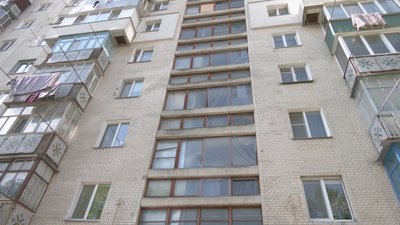 Для заміни сходових вікон у багатоповерхівці 80% від загальної вартості виділять з місцевого бюджету Для заміни сходових вікон у багатоповерхівці 80% від загальної вартості виділять з місцевого бюджету