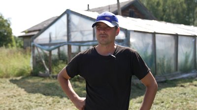 «Ми зрозуміли, що у нас можна вирощувати нормальні кавуни»: як на Чернігівщині батько з сином займаються баштанництвом «Ми зрозуміли, що у нас можна вирощувати нормальні кавуни»: як на Чернігівщині батько з сином займаються баштанництвом