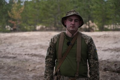 "Контракт 18-24". Як проходить набір добровольців до 25 років у 93-ю бригаду "Холодний Яр" "Контракт 18-24". Як проходить набір добровольців до 25 років у 93-ю бригаду "Холодний Яр"