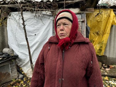 "Просто під хату прилетіло". Як виживає село у Юнаківській громаді на Сумщині поблизу кордону з Росією "Просто під хату прилетіло". Як виживає село у Юнаківській громаді на Сумщині поблизу кордону з Росією