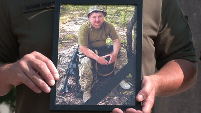 З добровольцями Дмитром Доровєєвим та Володимиром Ліціюком попрощалися у Рівному З добровольцями Дмитром Доровєєвим та Володимиром Ліціюком попрощалися у Рівному