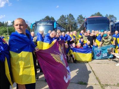 Під час обміну 10 червня повернулось шестеро військовослужбовців з Полтавщини Під час обміну 10 червня повернулось шестеро військовослужбовців з Полтавщини